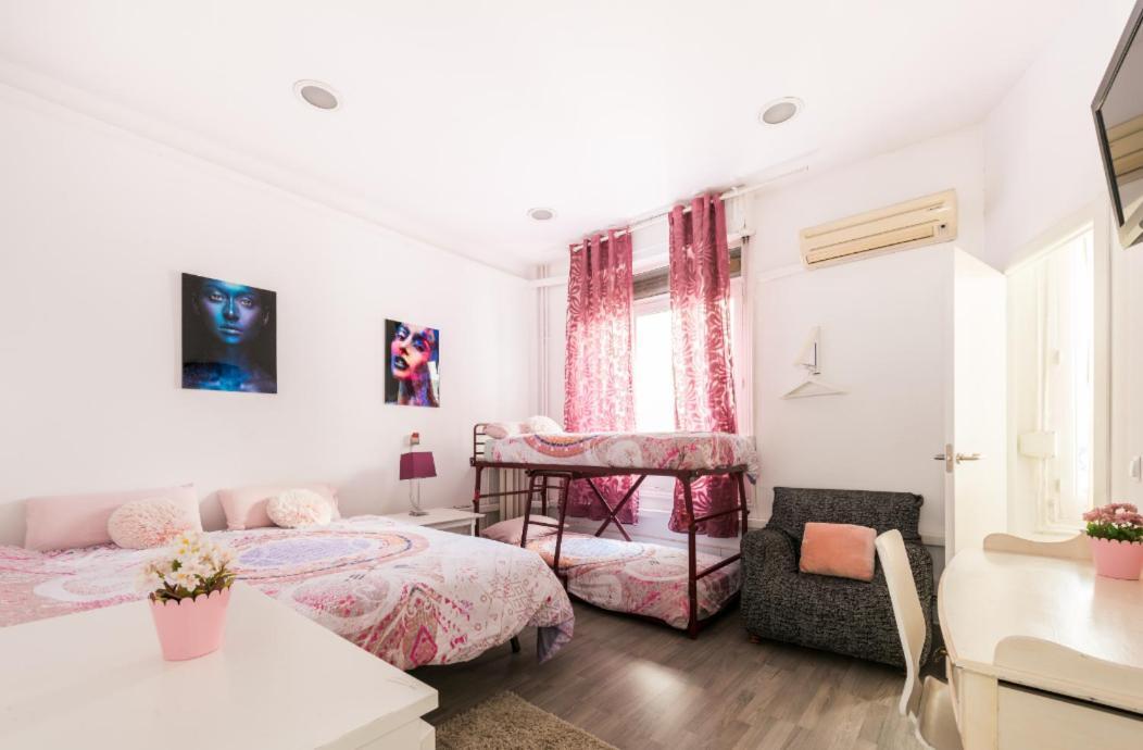 M&F 7 Rooms/7 Bathrooms Over Gran Via Мадрид Екстер'єр фото