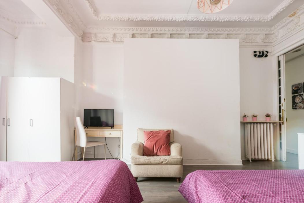 M&F 7 Rooms/7 Bathrooms Over Gran Via Мадрид Екстер'єр фото